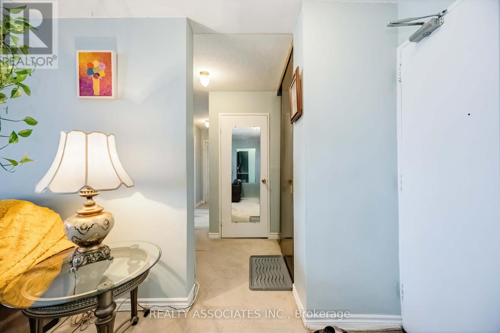 #811 180 MARKHAM ROAD - 14