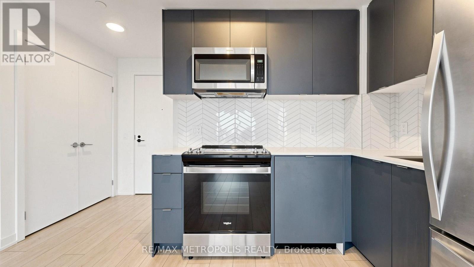 ##1707 1606 CHARLES STREET - Image 17