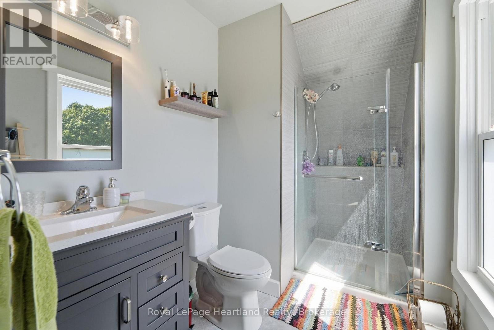 131 RATTENBURY STREET W - Image 33
