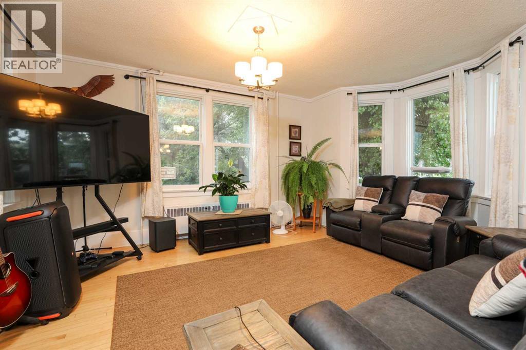 677 Frederick Street - Image 14