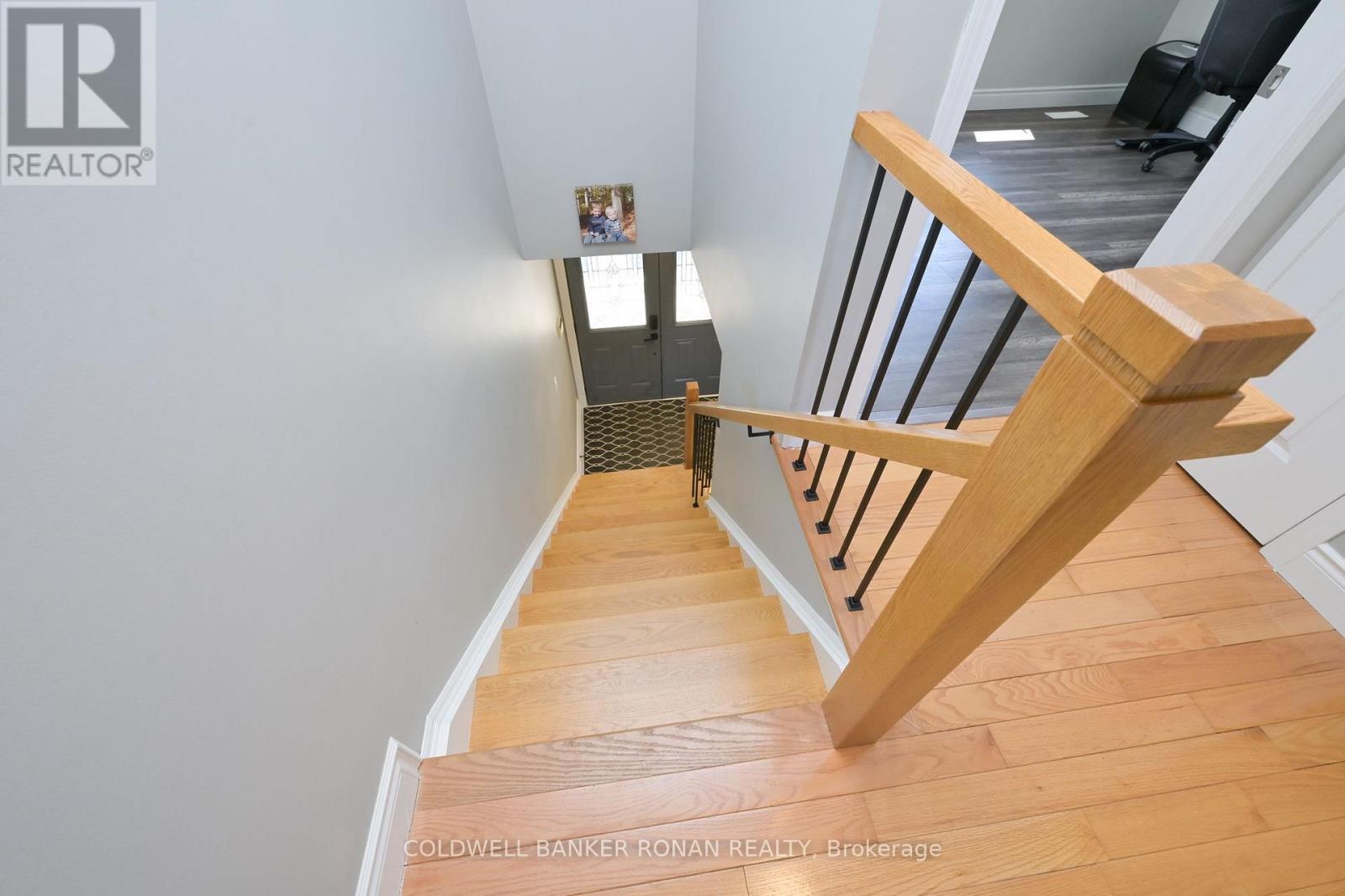 20 JOHN W TAYLOR AVENUE - 24