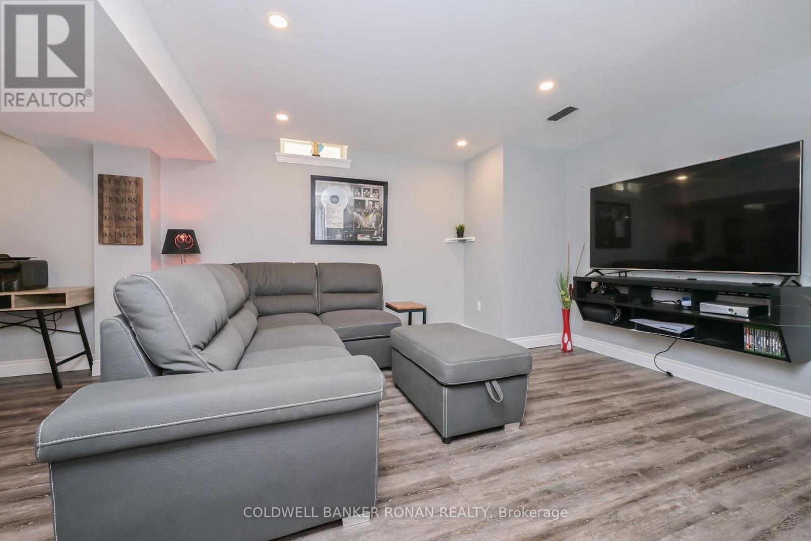 20 JOHN W TAYLOR AVENUE - Image 27
