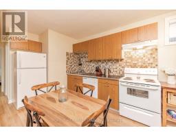 69 Oxford Street, Richmond Hill, ON L4C4L6 Photo 7