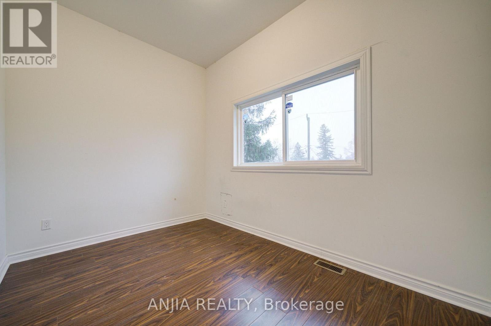 27 JONQUIL CRESCENT, Markham photo 6