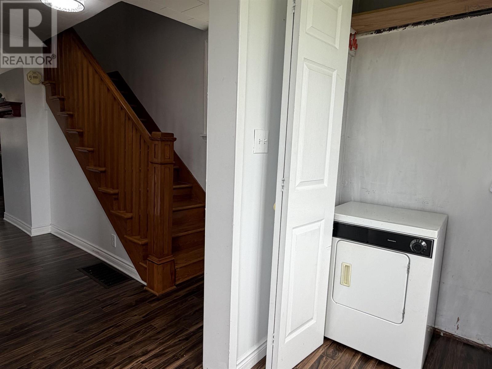 8 Wilson Court - 5