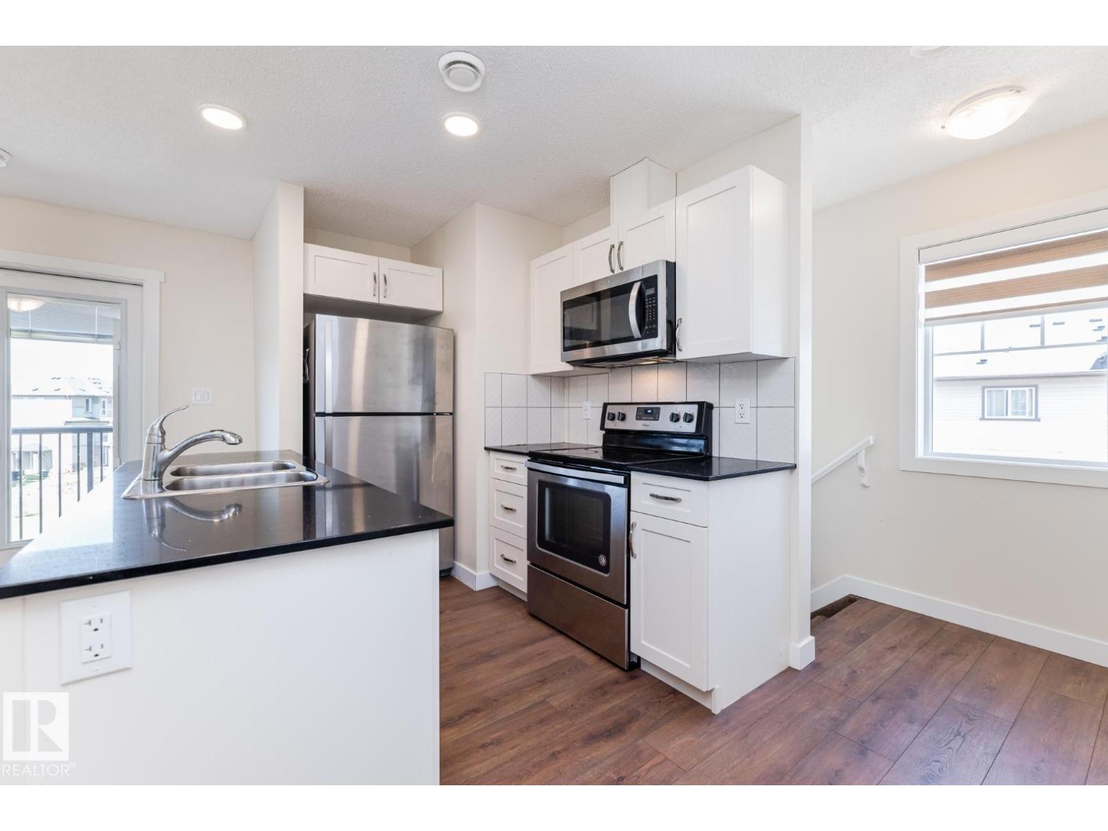 #81 1530 TAMARACK BV NW - 6