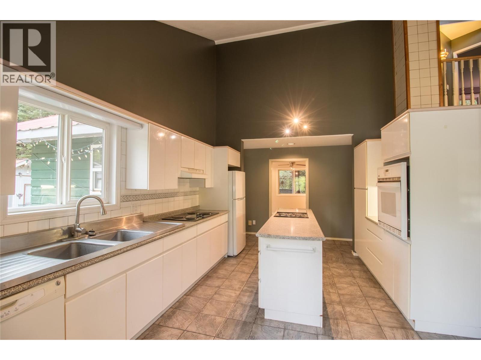 9395 SUNSET Road - 51