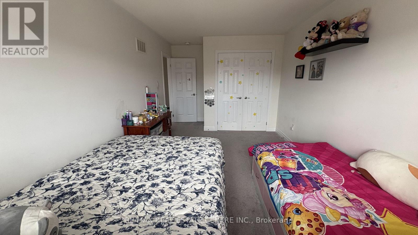 106 BRANIGAN CRESCENT - 28
