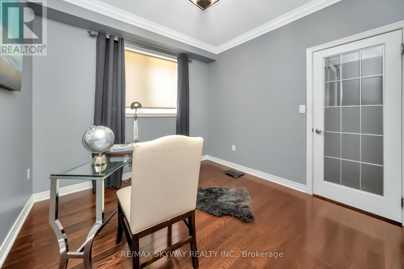 51 LEARMONT AVENUE - 21