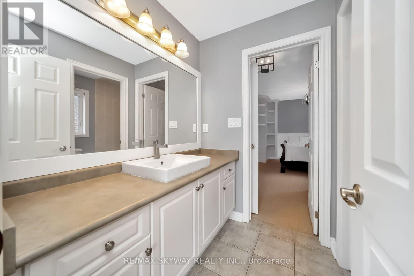 51 LEARMONT AVENUE - Image 32