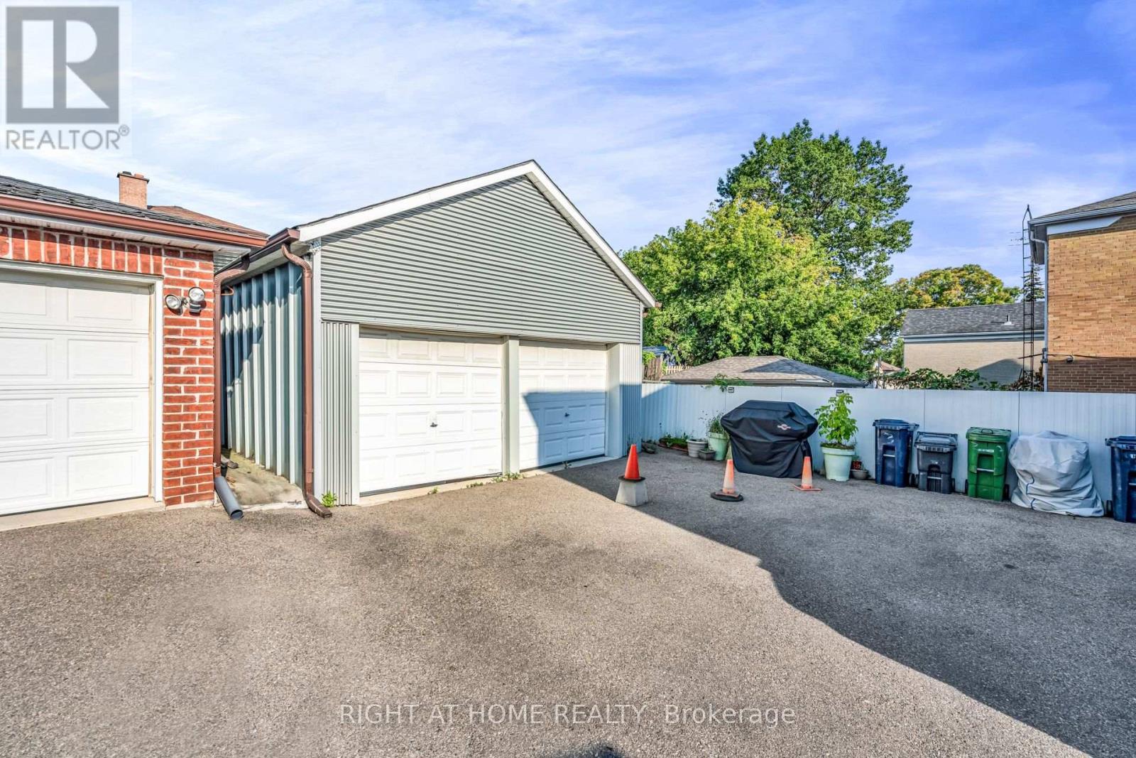 497 NAIRN AVENUE - 47