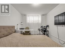 Kitchen - 497 Nairn Avenue, Toronto, ON M6E4J2 Photo 9