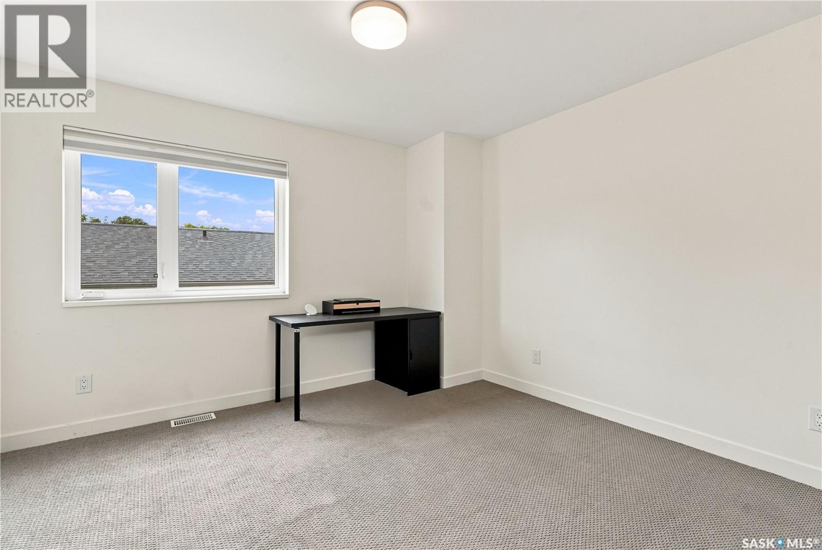 #6 540 F AVENUE S - 23