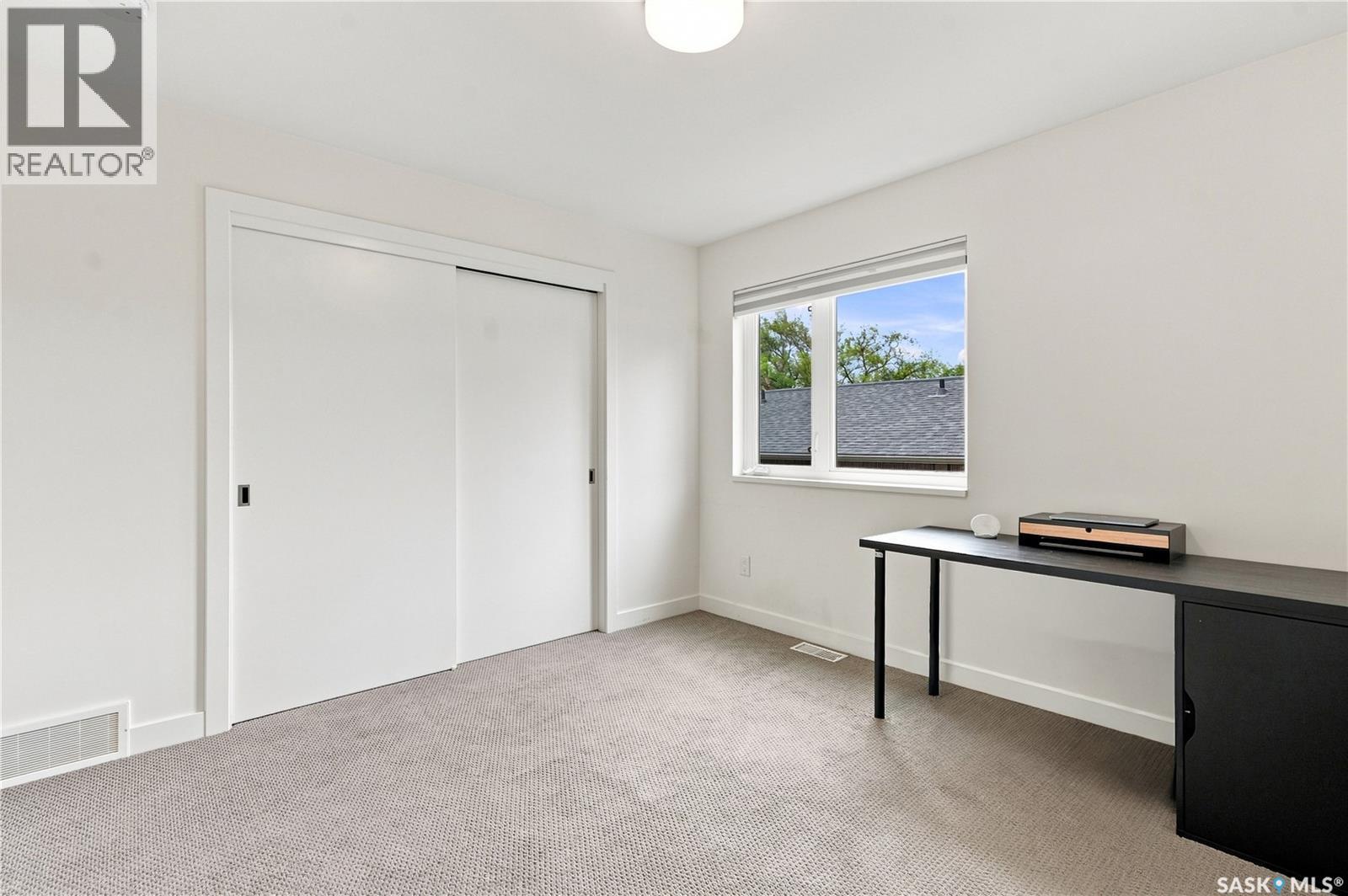 #6 540 F AVENUE S - 24