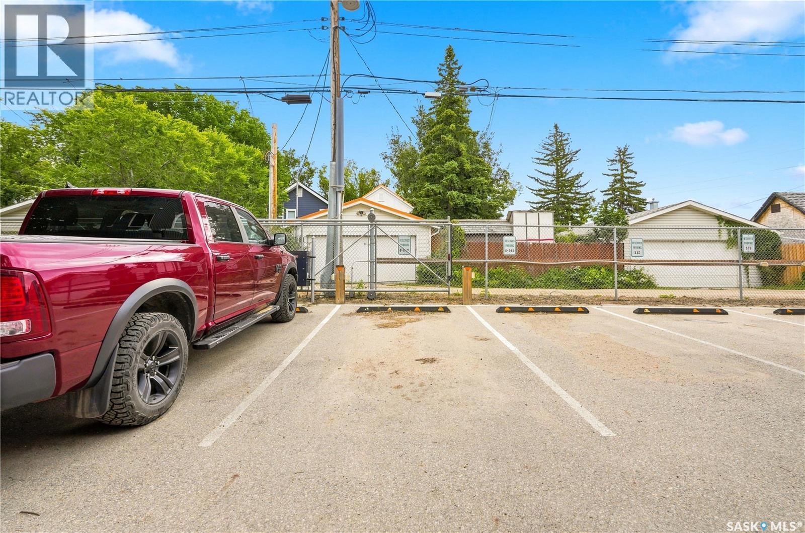 #6 540 F AVENUE S - 30