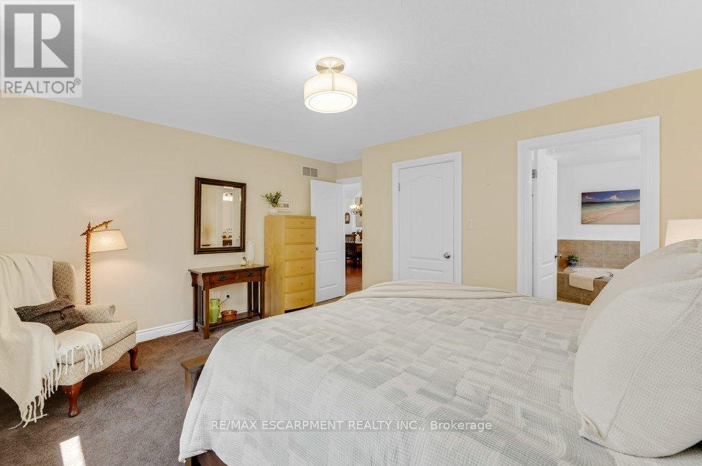 100 WILLOWDALE CRESCENT - Image 19