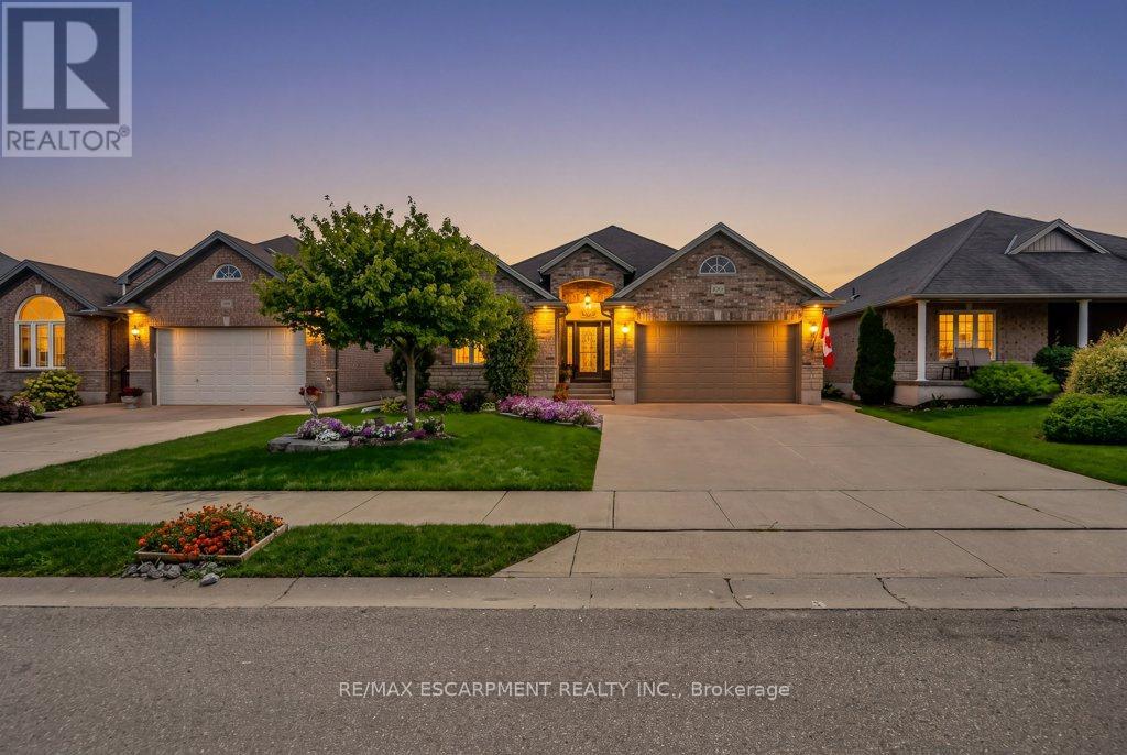 100 WILLOWDALE CRESCENT - 2
