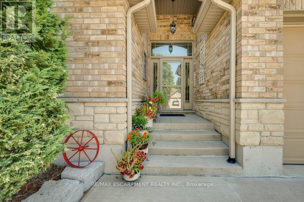 100 WILLOWDALE CRESCENT - Image 4