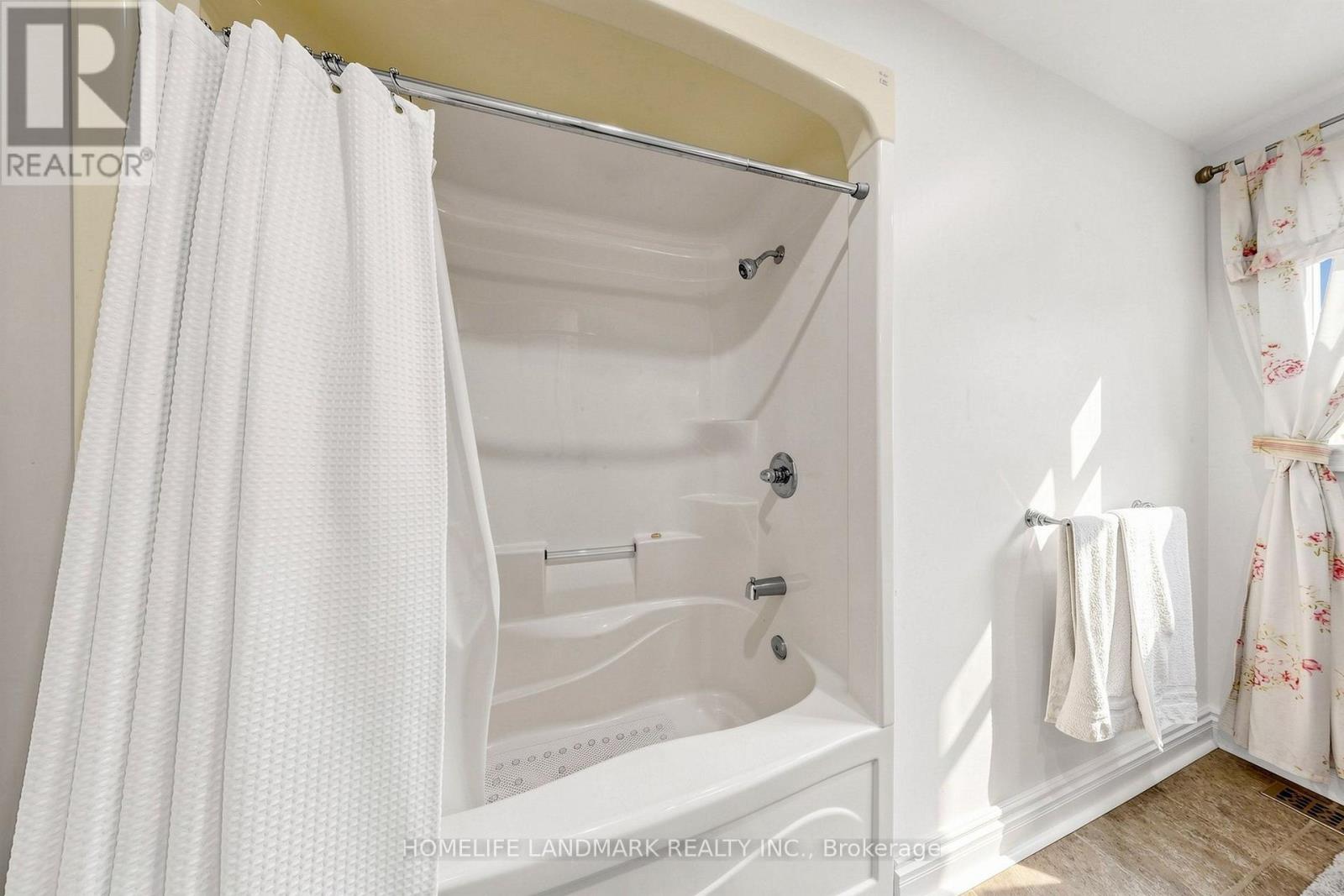 111 CAMPBELL BEACH ROAD - Image 20