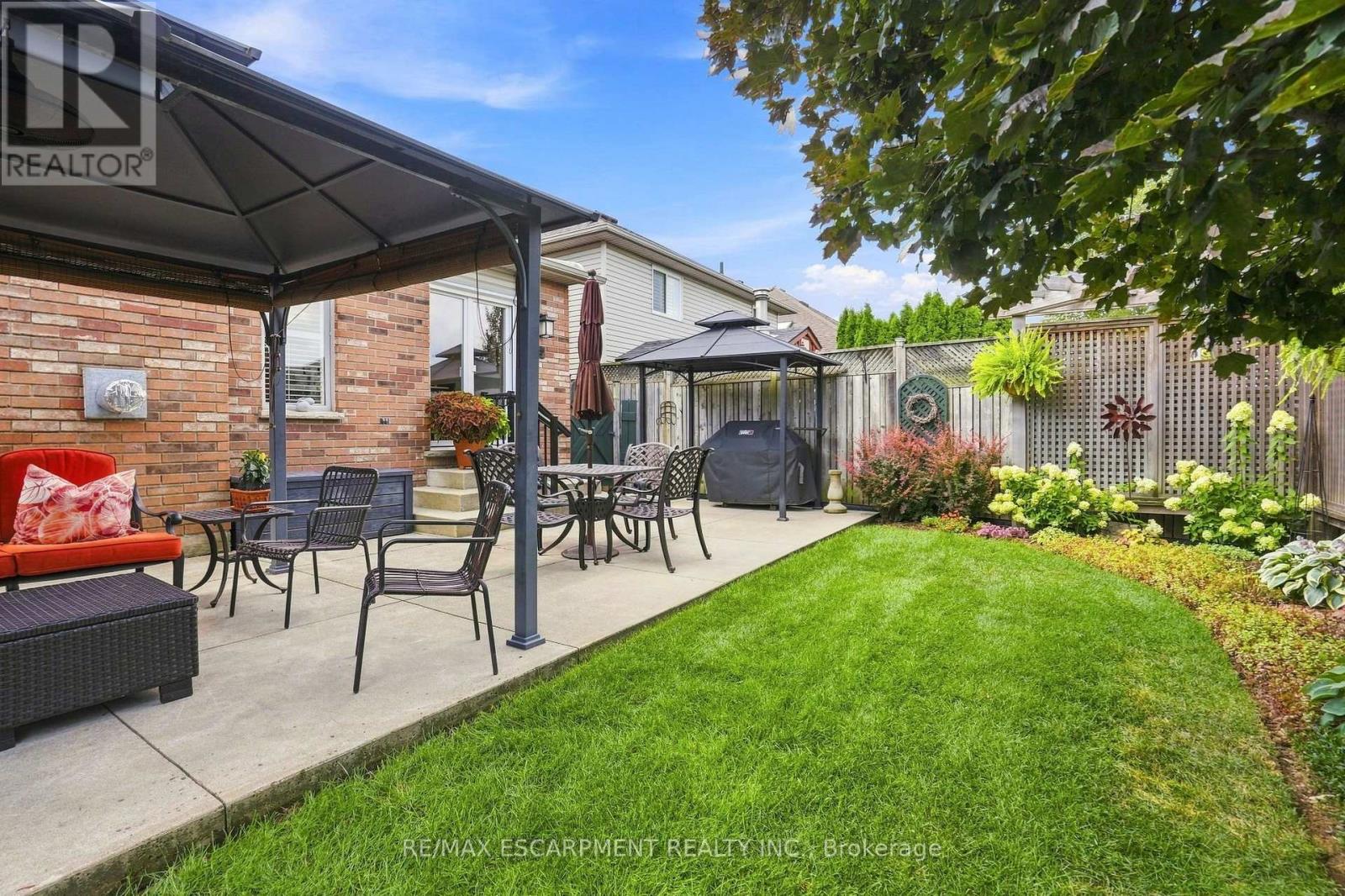 64 REDFERN AVENUE - Image 45
