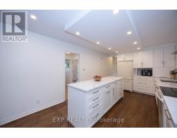 14 Carr Crescent, Ottawa, ON K2K1K4 Photo 10