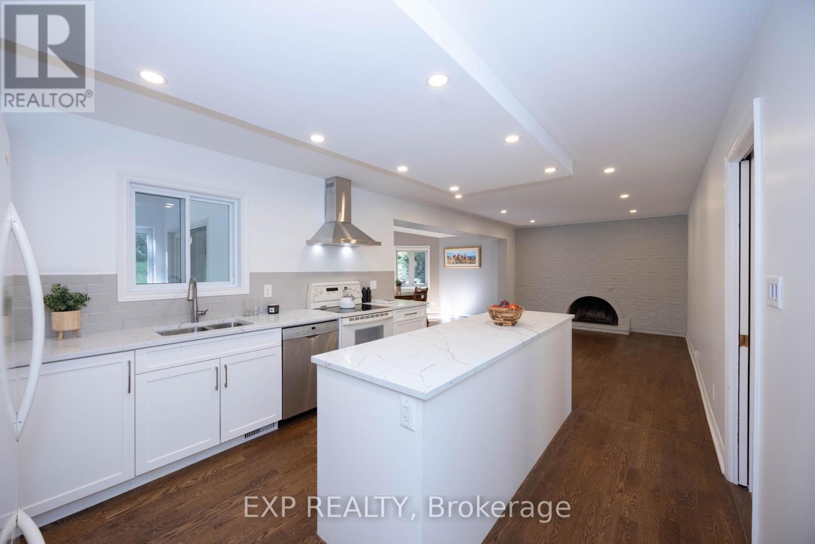 14 CARR CRESCENT - Image 11