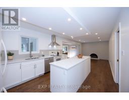 14 Carr Crescent, Ottawa, ON K2K1K4 Photo 11