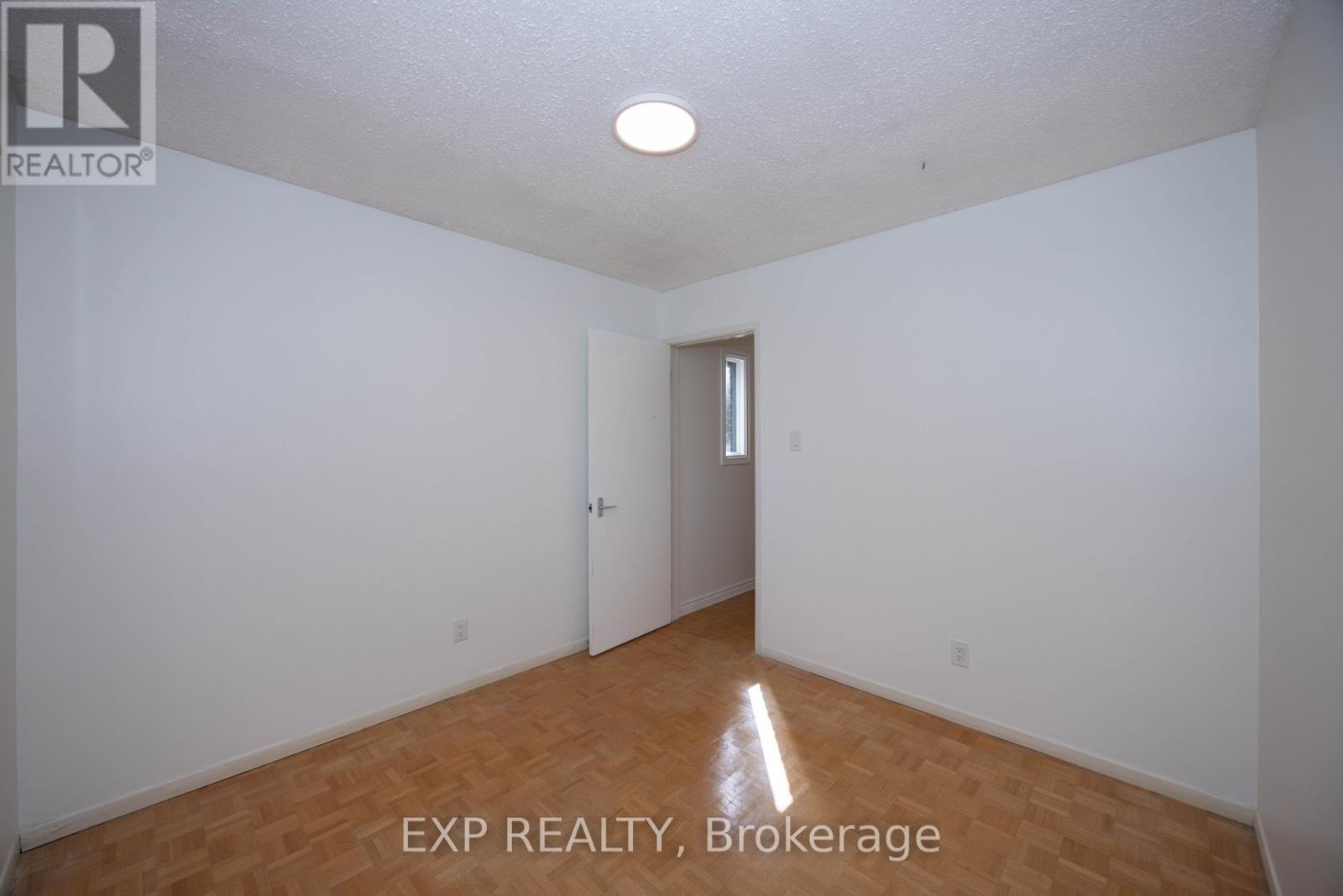 14 CARR CRESCENT - 20