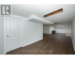 14 Carr Crescent, Ottawa, ON K2K1K4 Photo 34