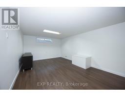 14 Carr Crescent, Ottawa, ON K2K1K4 Photo 36