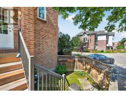 7 - 1 Stonebank Crescent, Ottawa, ON K2H9M3 Photo 35