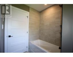 21477 Macgregor Drive, South Glengarry, ON K0C1E0 Photo 8