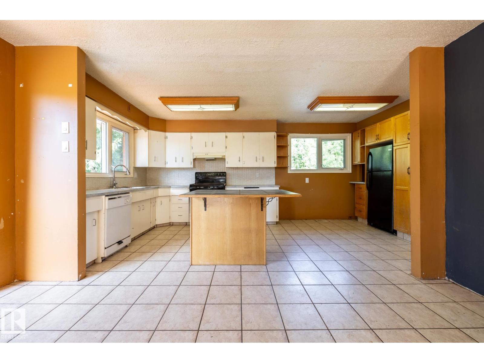 #86 22051 TWP ROAD 530 - 7