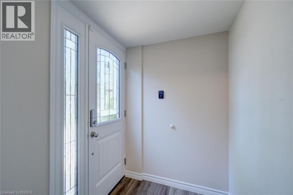 9 WINDING Way - Image 5