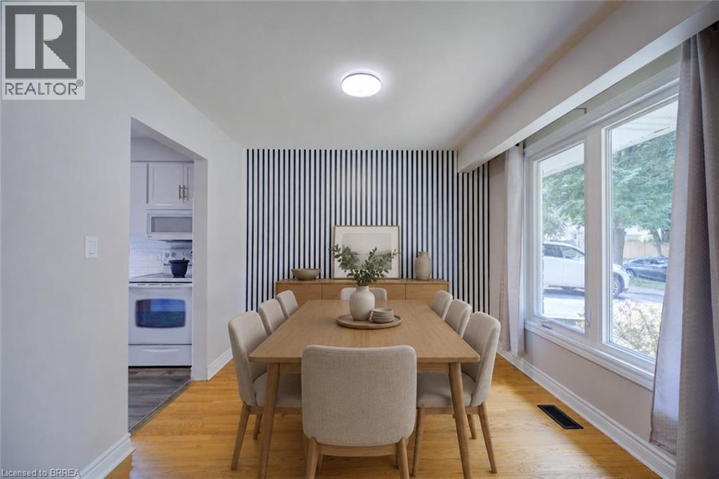 9 WINDING Way - Image 13