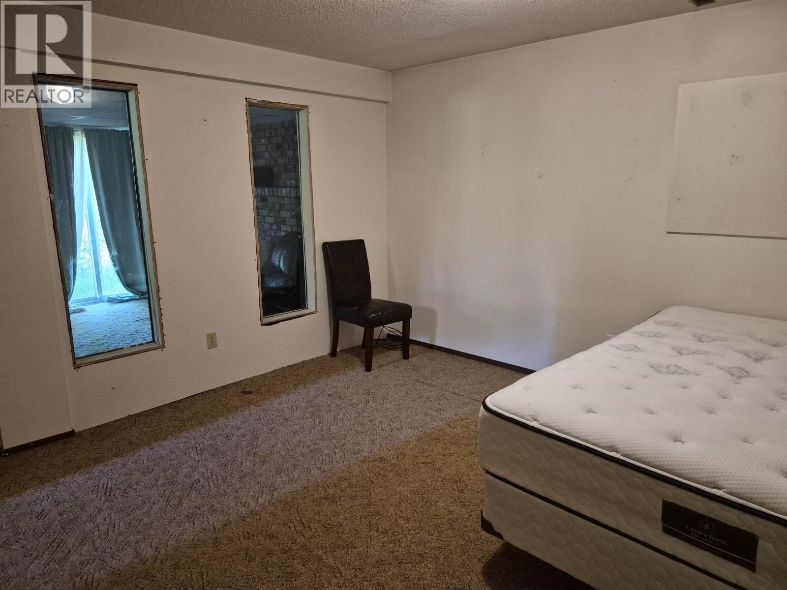 Photo 21 of 35 — 6033 KIM PLACE · Prince George, BC