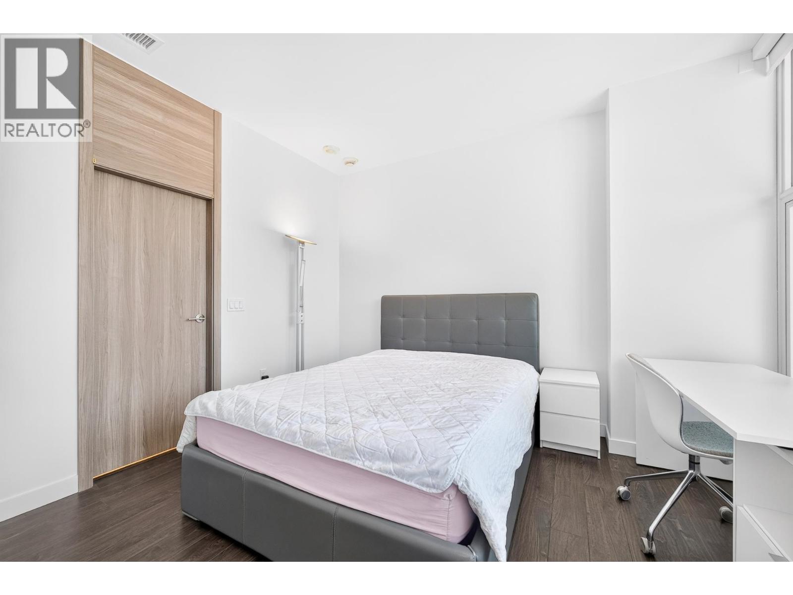 #TH-05-8555 CAPSTAN Way, Richmond