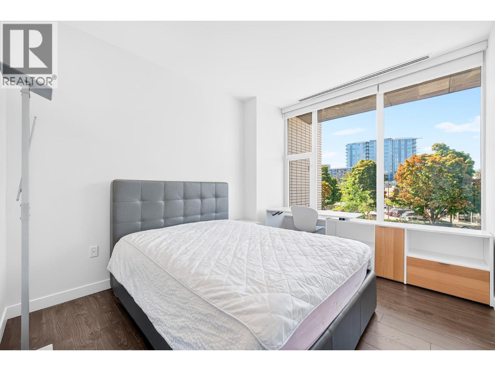 #TH-05-8555 CAPSTAN Way, Richmond