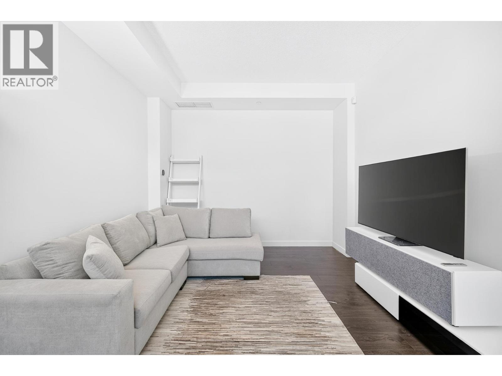 #TH-05-8555 CAPSTAN Way, Richmond