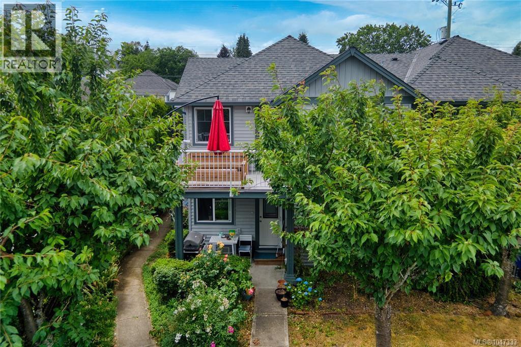 202 211 Victoria Rd, Nanaimo