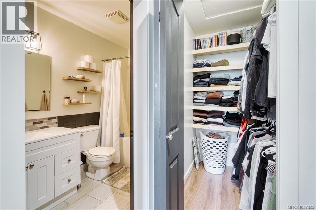 202 211 Victoria Rd, Nanaimo