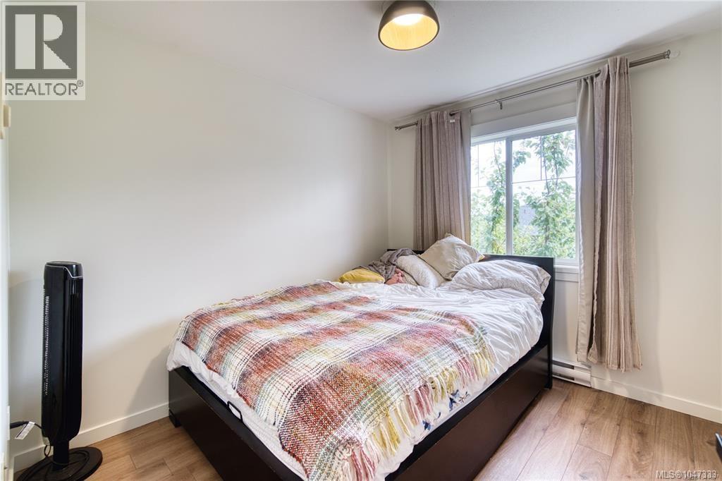 202 211 Victoria Rd, Nanaimo