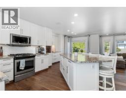 Dining room - 747 Steenbuck Dr, Campbell River, BC V9W7J9 Photo 15