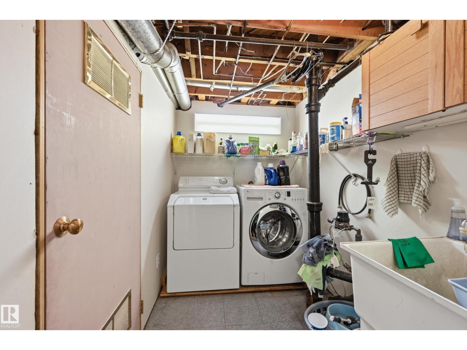 10935 127 ST NW - 28