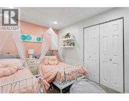 3374 Uplands Dr, Nanaimo, BC V9T2T5 Photo 33