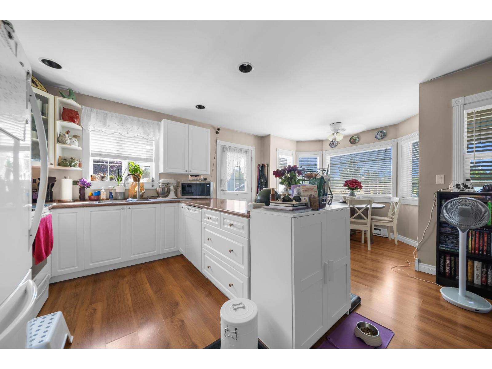 22155 0 AVENUE, Langley