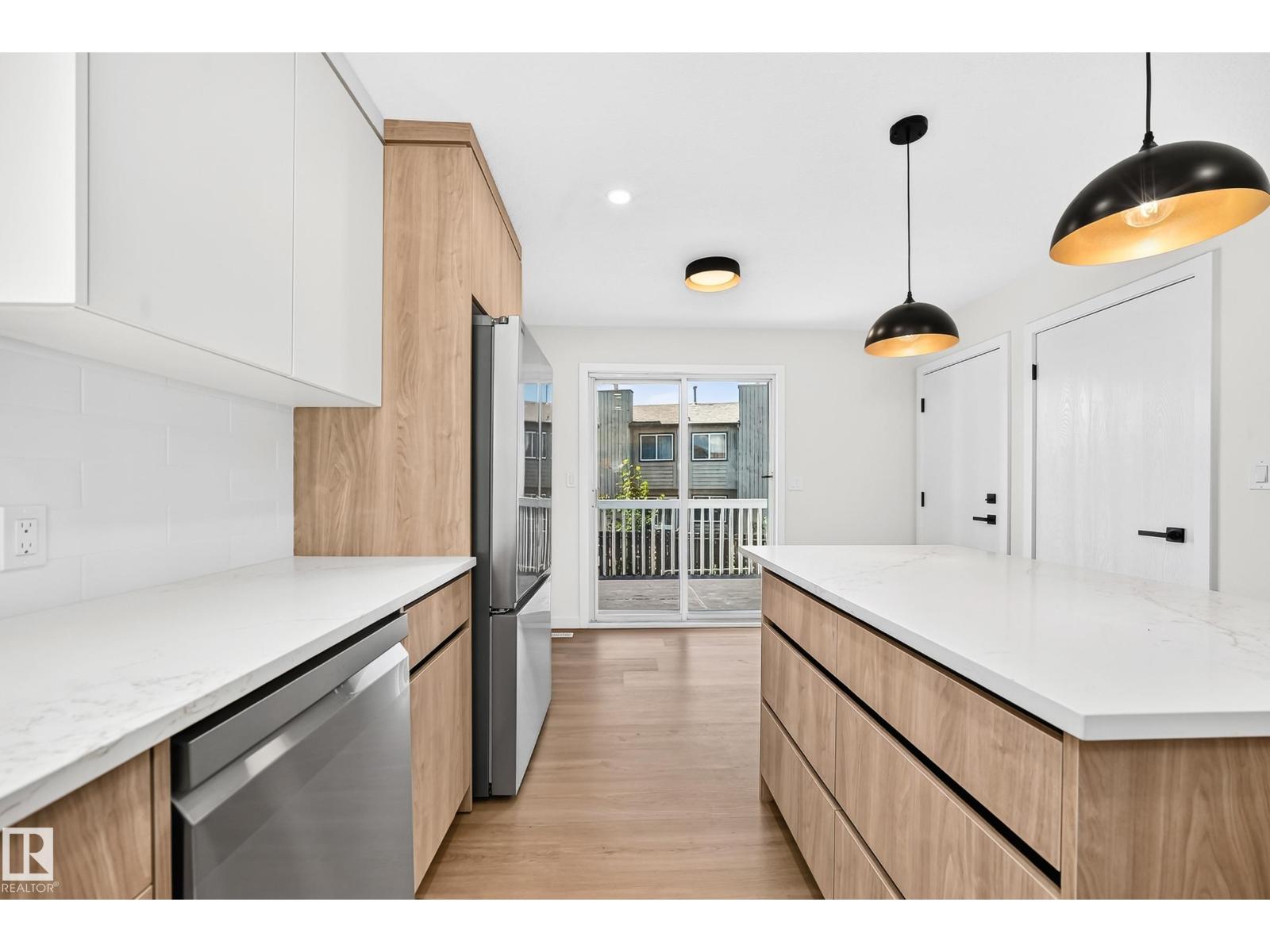 17816 94 ST NW - Image 11