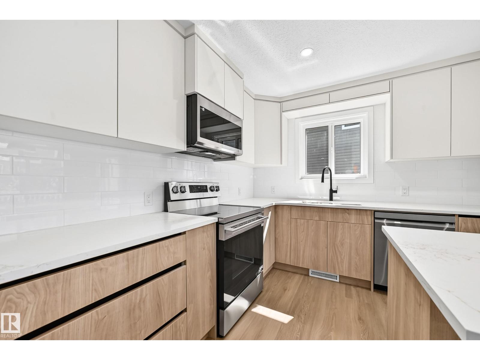 17816 94 ST NW - 14