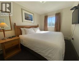 305 Mackenzie Boulevard, Mackenzie, BC V0J2C0 Photo 9