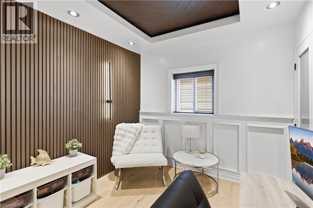 19 GROVE Street - Image 22